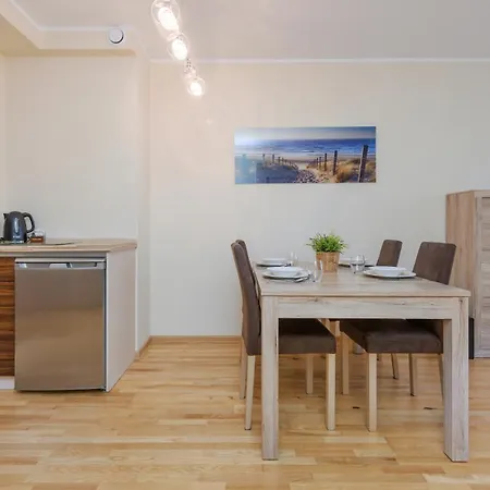 Borcharda, Sun & Snow