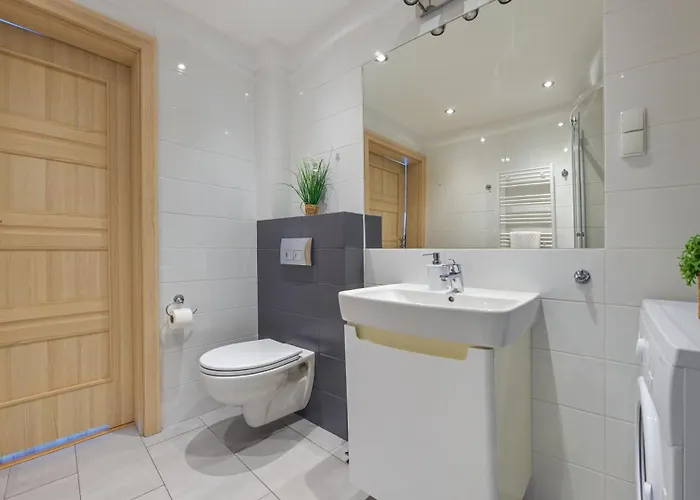 Borcharda, Sun & Snow